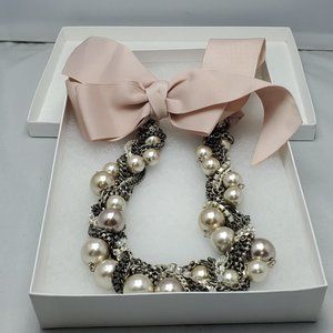 Stella & Dot Colette Silver Pearl Necklace with fabric